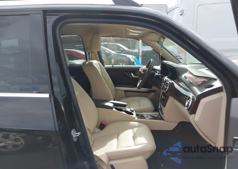 2015 Mercedes-Benz Glk 350 z USA, uszkodzony, nr VIN WDCGG5HB2FG405784